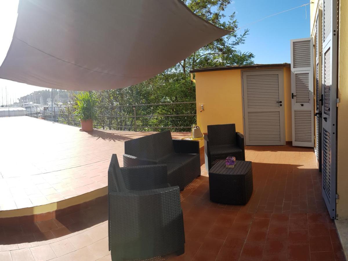 La Terrazza Apartment,A 50 Mt Dal Mare Varazze Exterior foto