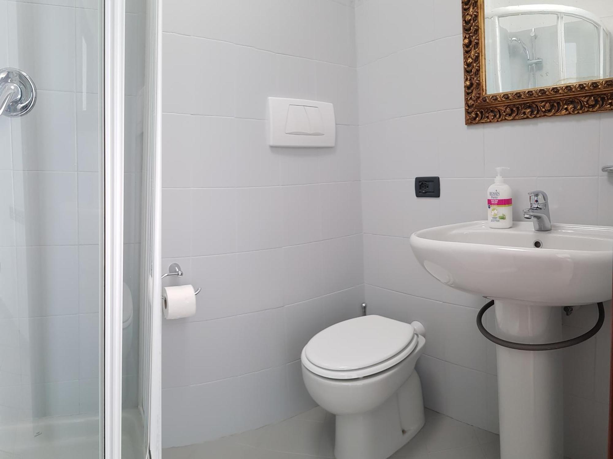 La Terrazza Apartment,A 50 Mt Dal Mare Varazze Habitación foto